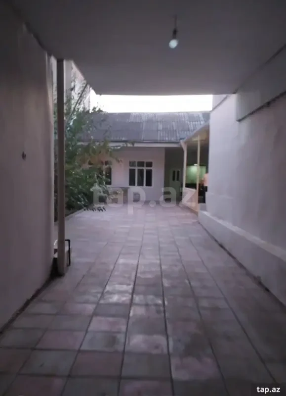 Kirayə verilir 5 otaqlı həyət evi 90 m²