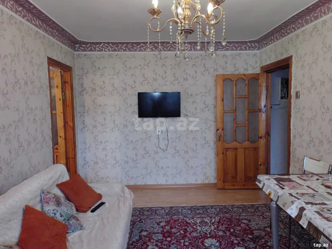 Kirayə verilir 2 otaqlı mənzil 50 m²