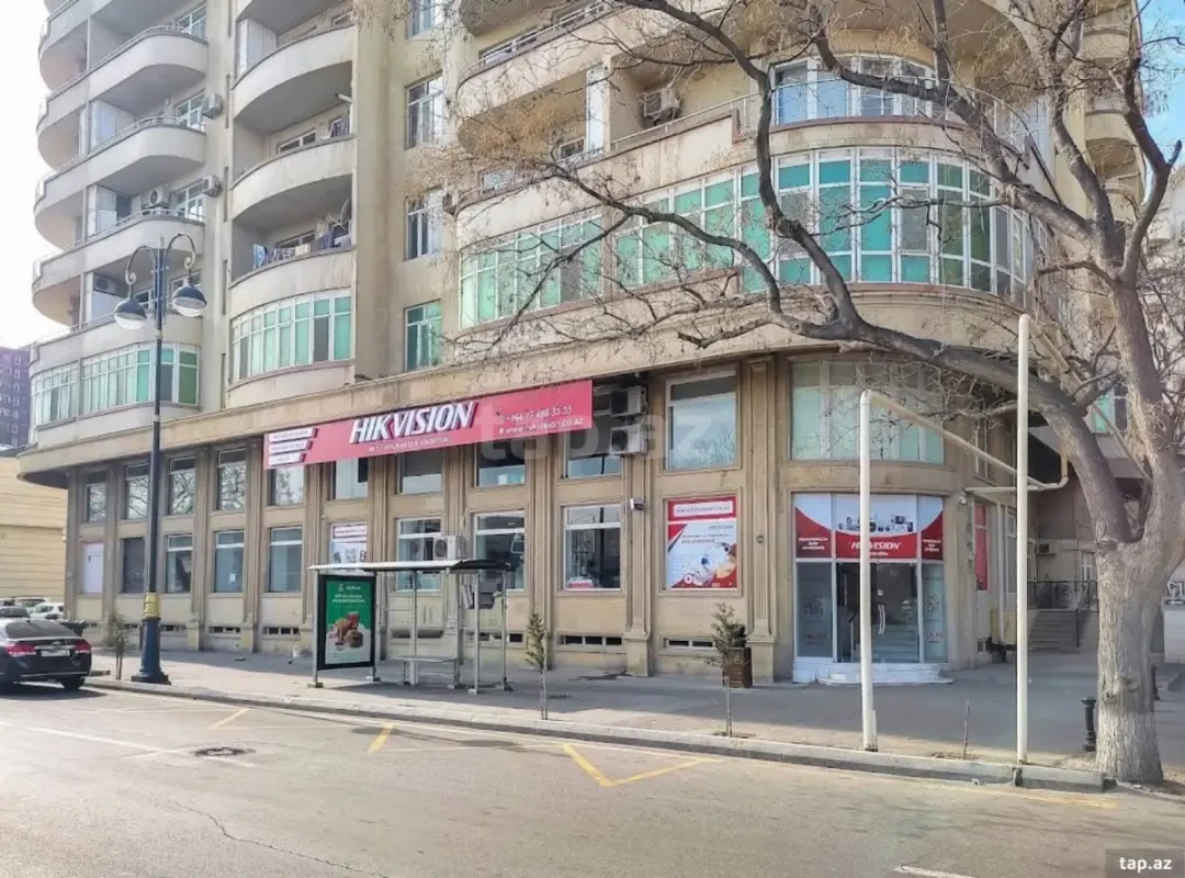 Satılır 4 otaqlı yeni tikili 143 m²