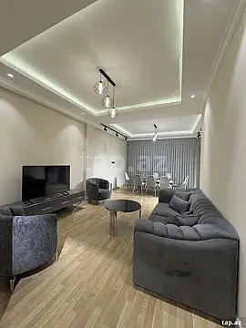 Kirayə verilir 4 otaqlı yeni tikili 165 m² — Bakı 4 otaq 165.00 m²