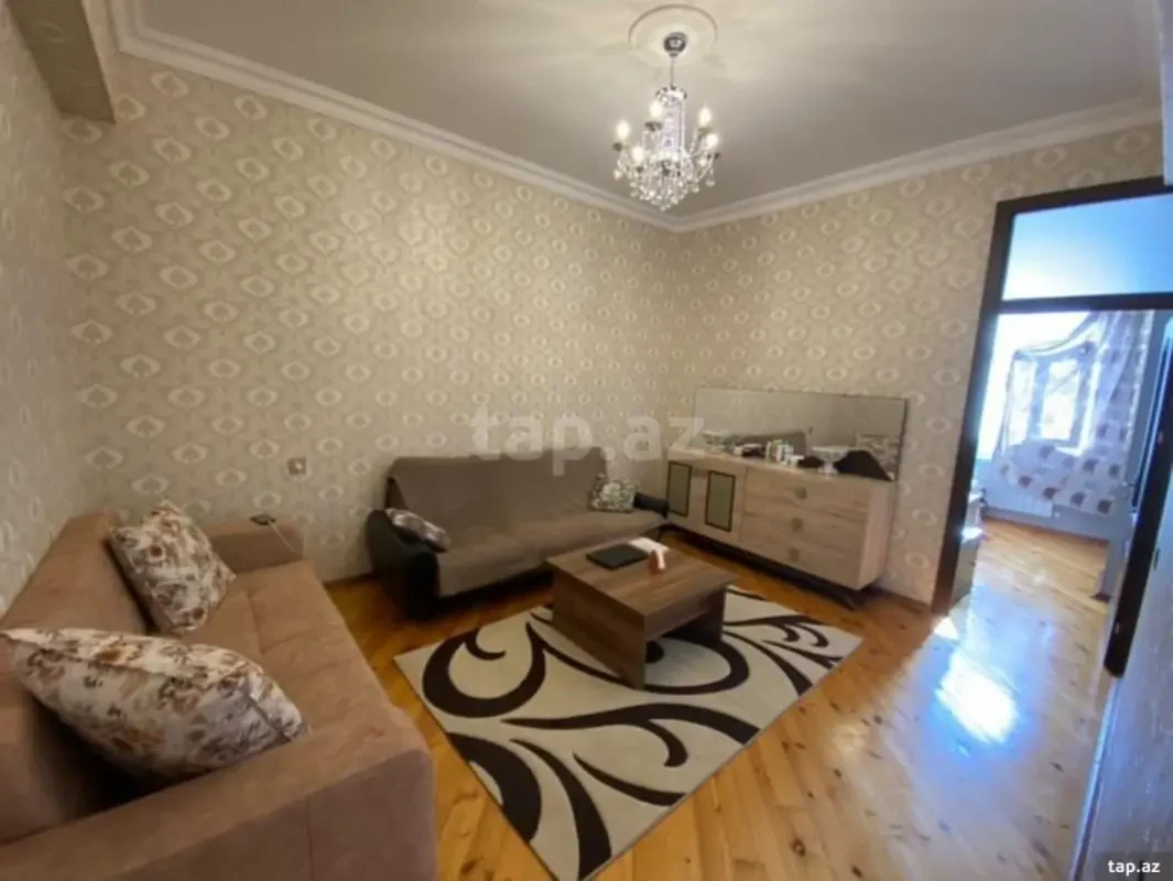 Kirayə verilir 2 otaqlı yeni tikili 60 m²