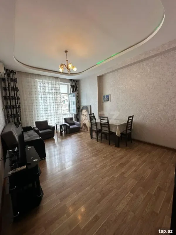 Kirayə verilir 2 otaqlı yeni tikili 80 m²