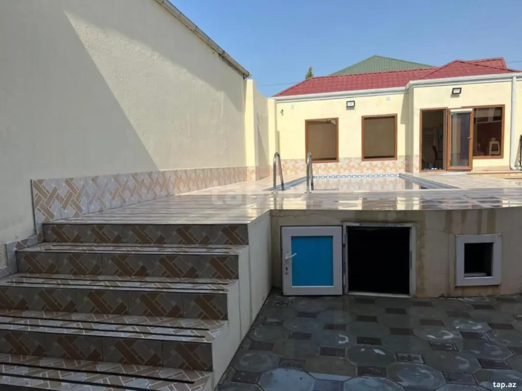 Kirayə verilir 4 otaqlı həyət evi 350 m²