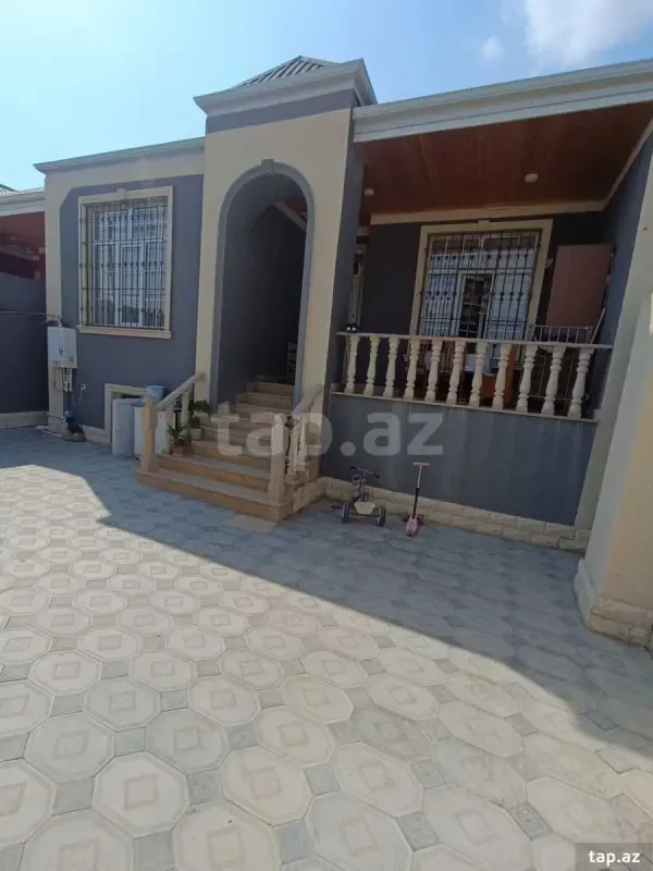 Satılır 4 otaqlı həyət evi 110 m²