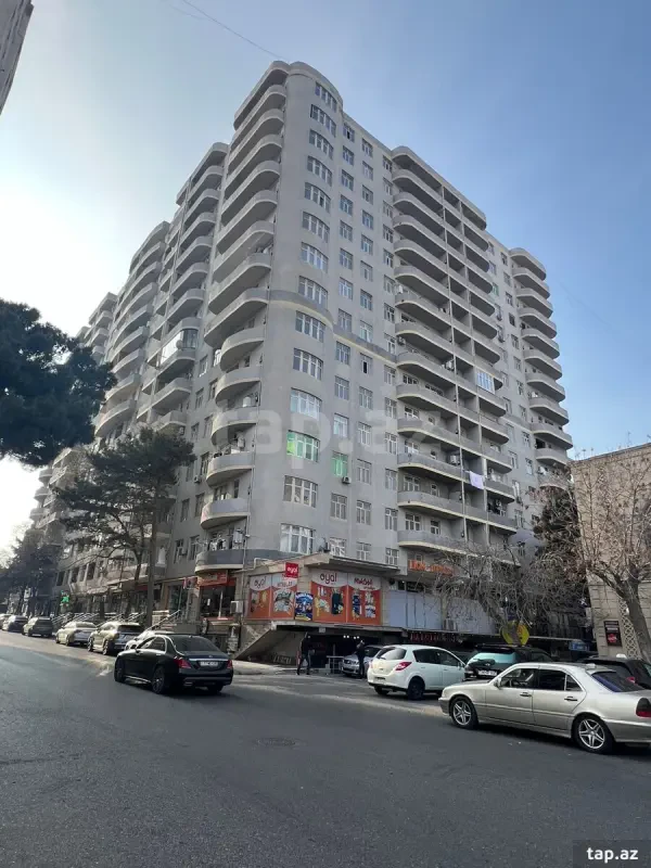 Satılır 2 otaqlı yeni tikili 95 m²