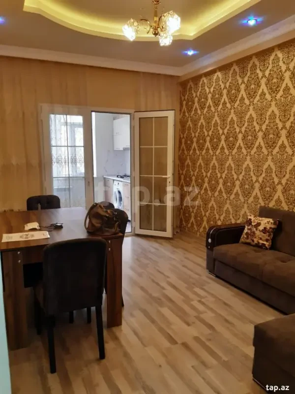 Kirayə verilir 2 otaqlı yeni tikili 70 m²