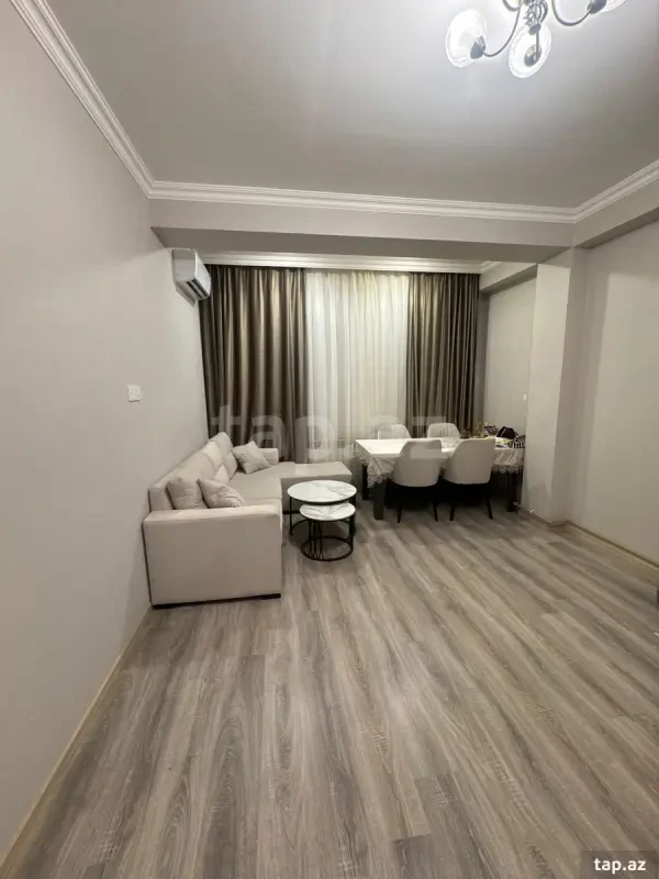 Kirayə verilir 2 otaqlı yeni tikili 70 m²