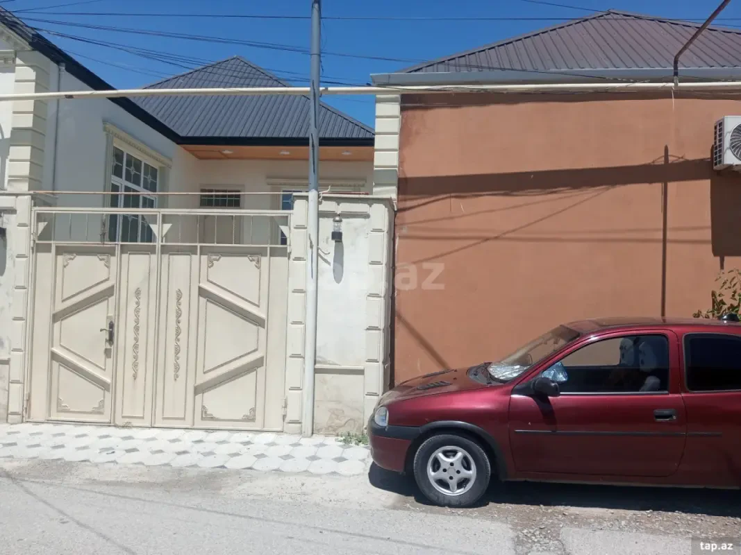 Satılır 3 otaqlı həyət evi 100 m²
