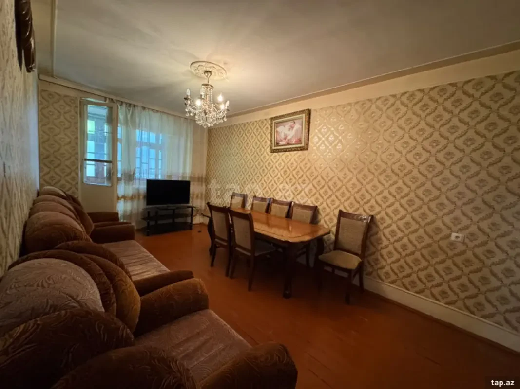 Satılır 3 otaqlı yeni tikili 75 m²