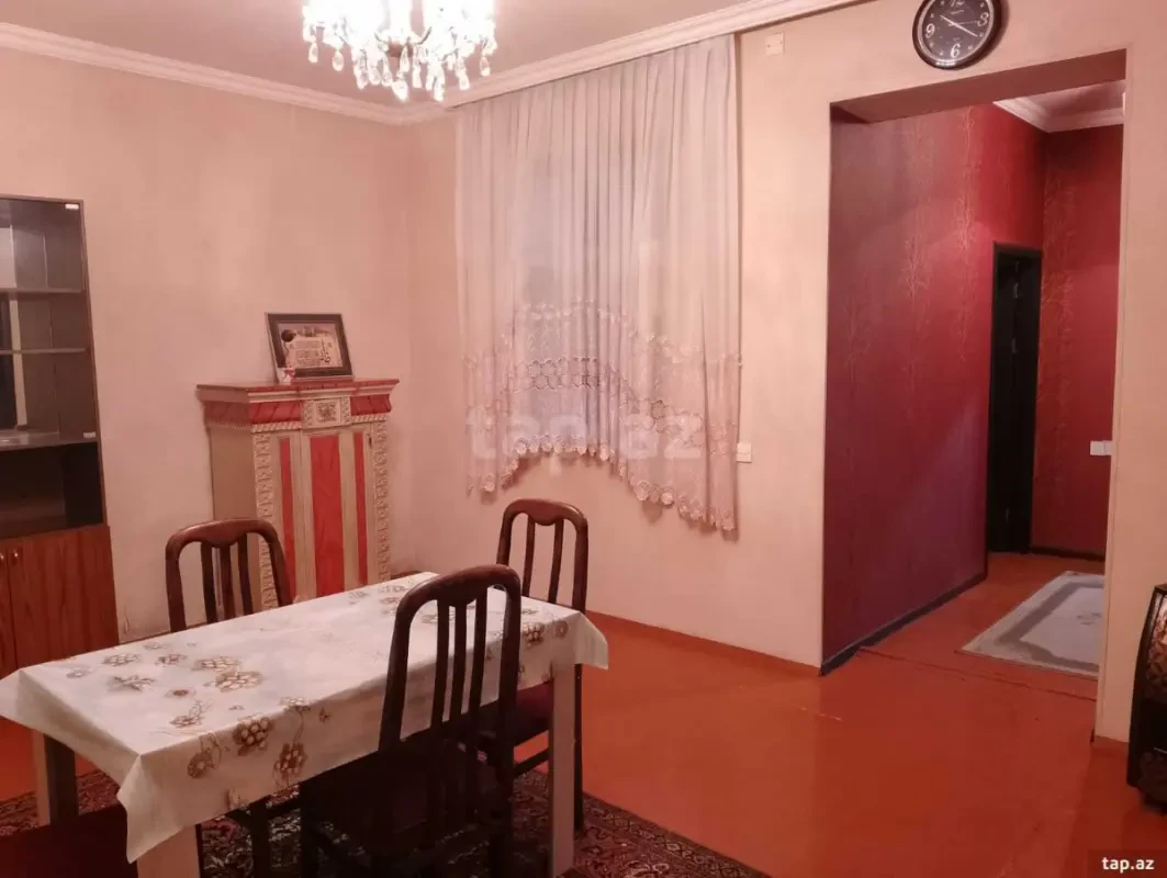 Kirayə verilir 3 otaqlı yeni tikili 100 m²