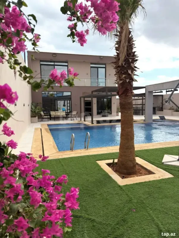 Kirayə verilir 5 otaqlı həyət evi 180 m²
