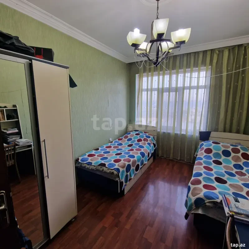 Satılır 3 otaqlı mənzil 73 m²