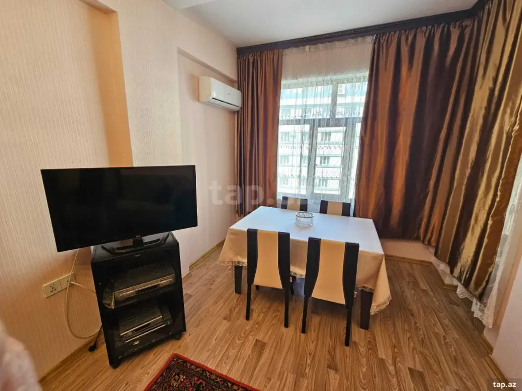 Kirayə verilir 2 otaqlı yeni tikili 100 m²