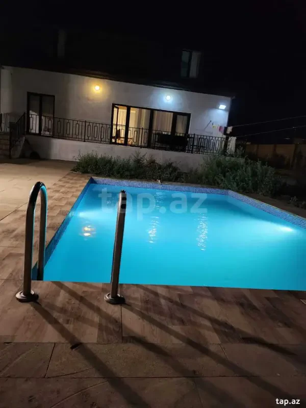 Kirayə verilir 5 otaqlı həyət evi 270 m²