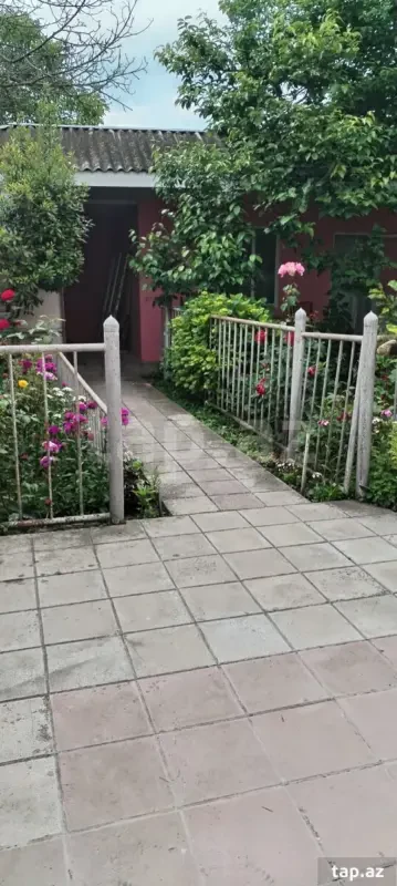 Kirayə verilir 5 otaqlı həyət evi 250 m²