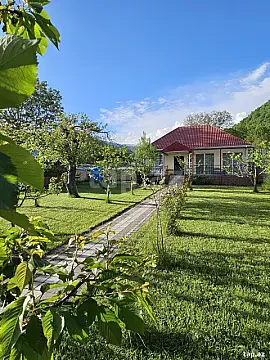 Kirayə verilir 2 otaqlı həyət evi 100 m² — İsmayıllı 2 otaq 100.00 m²