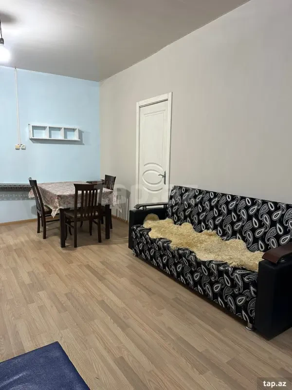 Kirayə verilir 2 otaqlı mənzil 30 m²