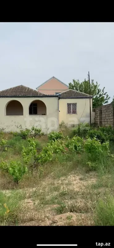 Satılır 5 otaqlı həyət evi 110 m²