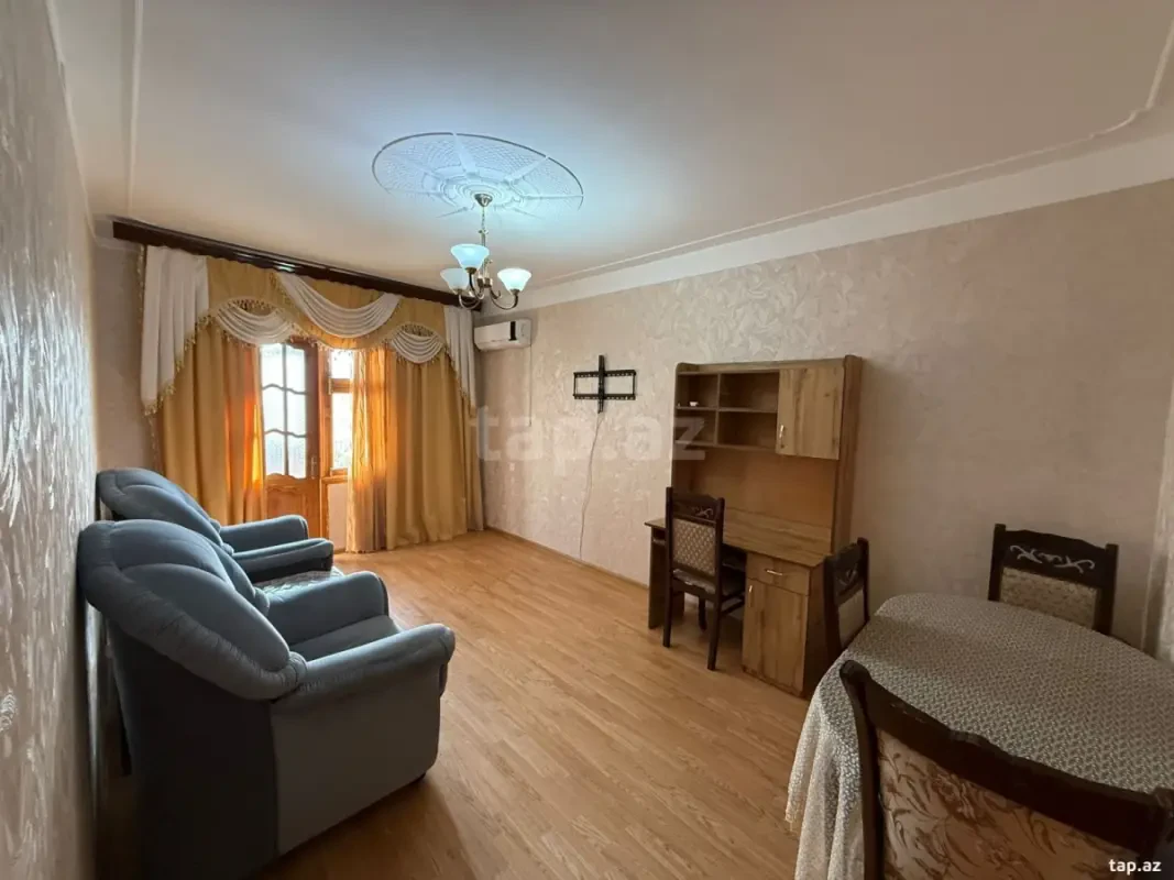 Satılır 2 otaqlı mənzil 45 m²