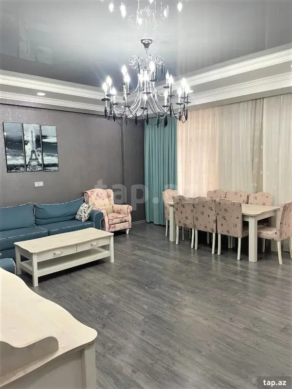 Kirayə verilir 3 otaqlı yeni tikili 130 m²
