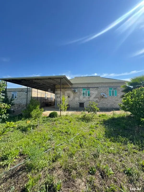 Satılır 4 otaqlı həyət evi 110 m²