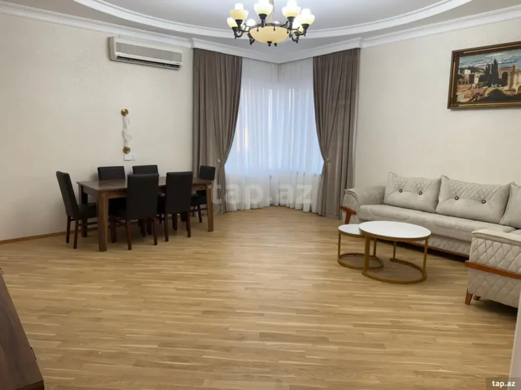 Kirayə verilir 3 otaqlı yeni tikili 105 m²