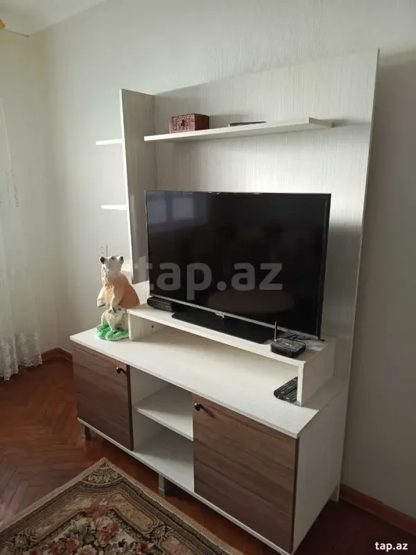 Kirayə verilir 3 otaqlı mənzil 50 m²