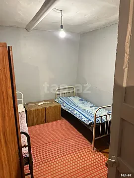 Kirayə verilir 1 otaqlı həyət evi 12 m² — Bakı, İnşaatçılar 1 otaq 12.00 m²