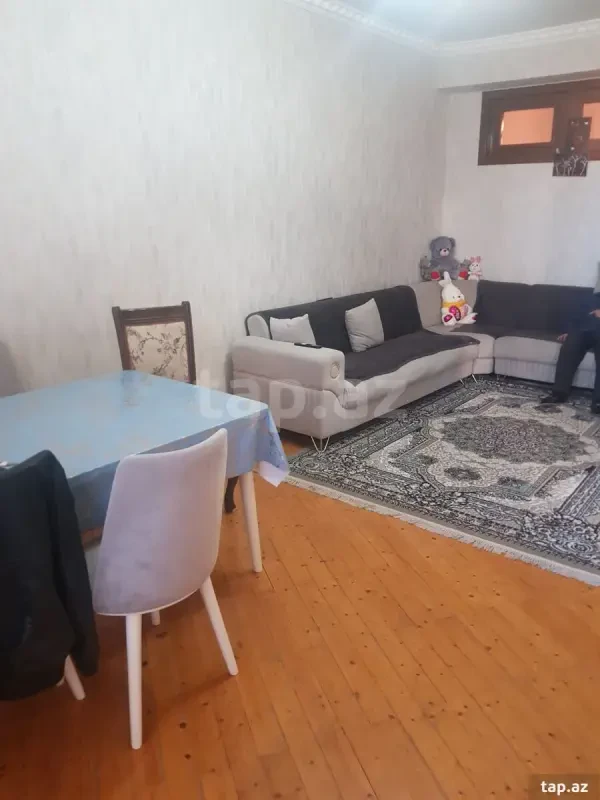 Satılır 3 otaqlı yeni tikili 85 m²