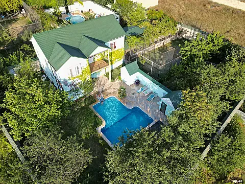 Kirayə verilir 8 otaqlı həyət evi 220 m² — İsmayıllı 8 otaq 220.00 m²