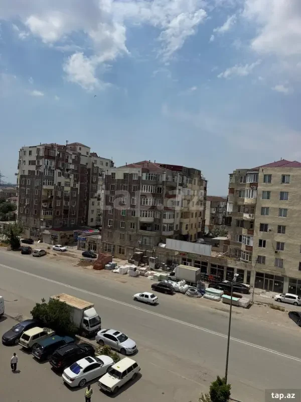 Satılır 3 otaqlı yeni tikili 93 m²