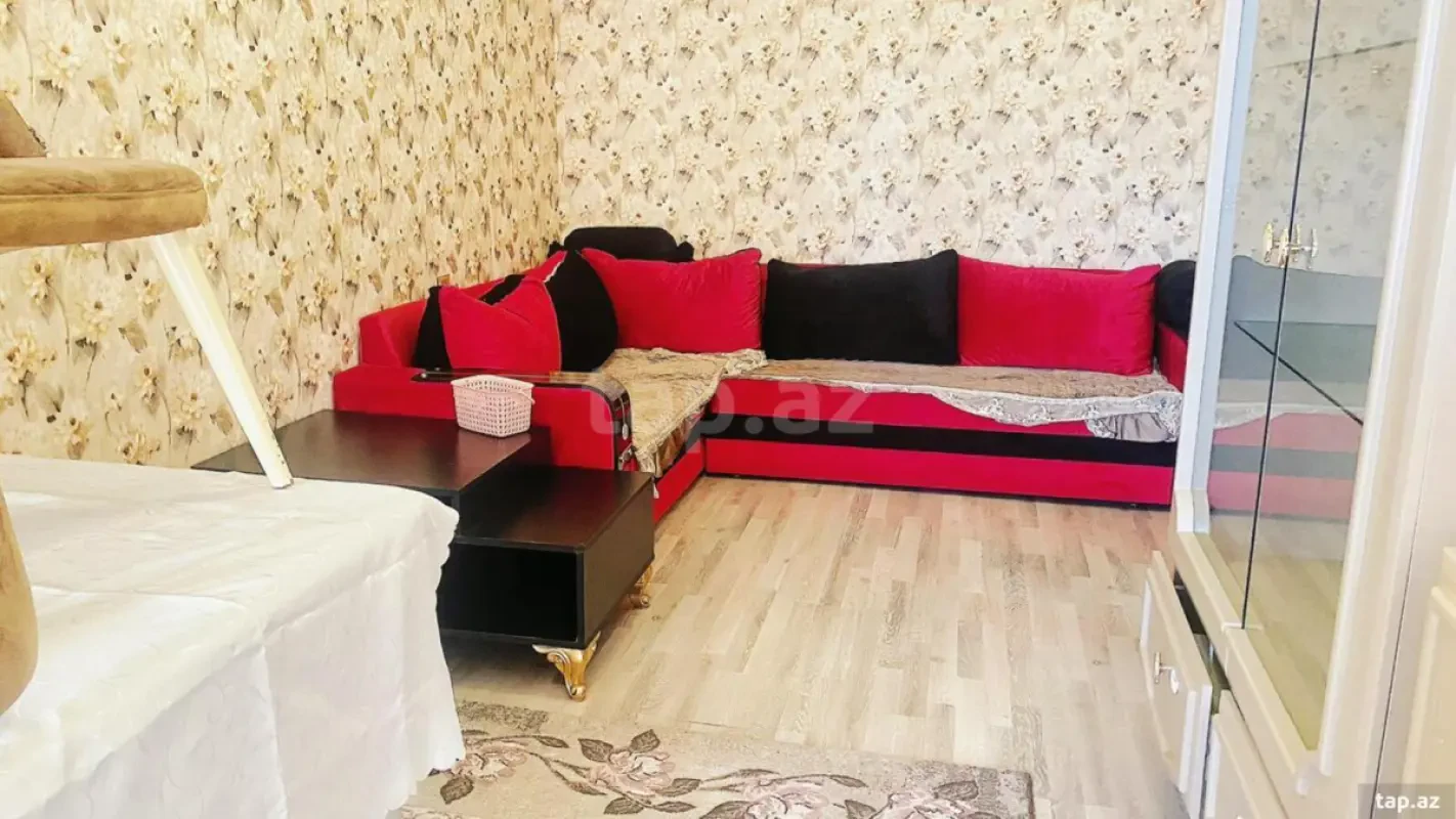 Kirayə verilir 2 otaqlı yeni tikili 65 m²