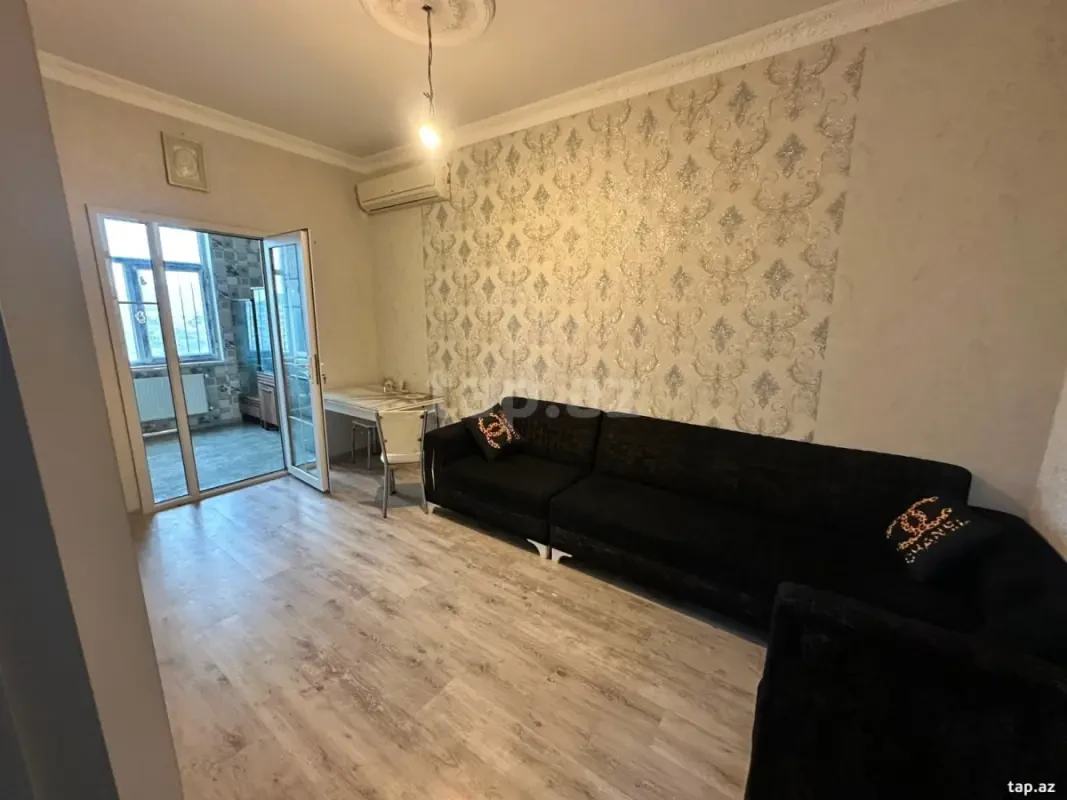 Kirayə verilir 3 otaqlı yeni tikili 78 m²