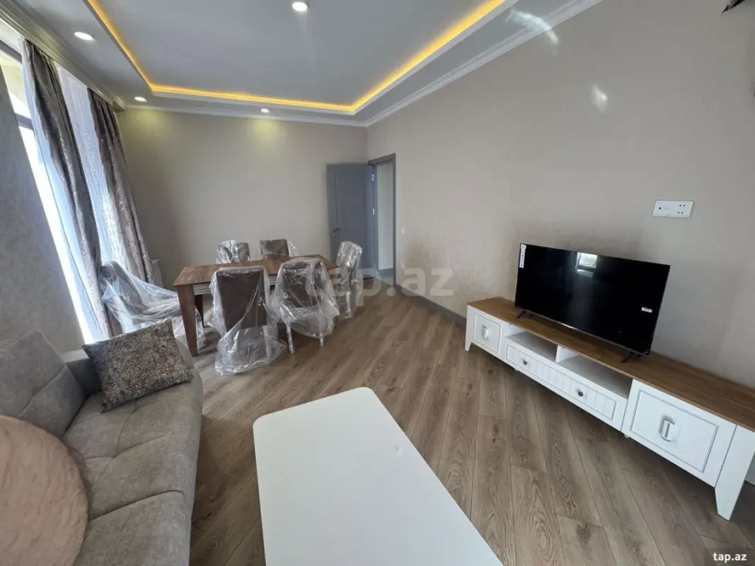 Kirayə verilir 3 otaqlı yeni tikili 110 m²