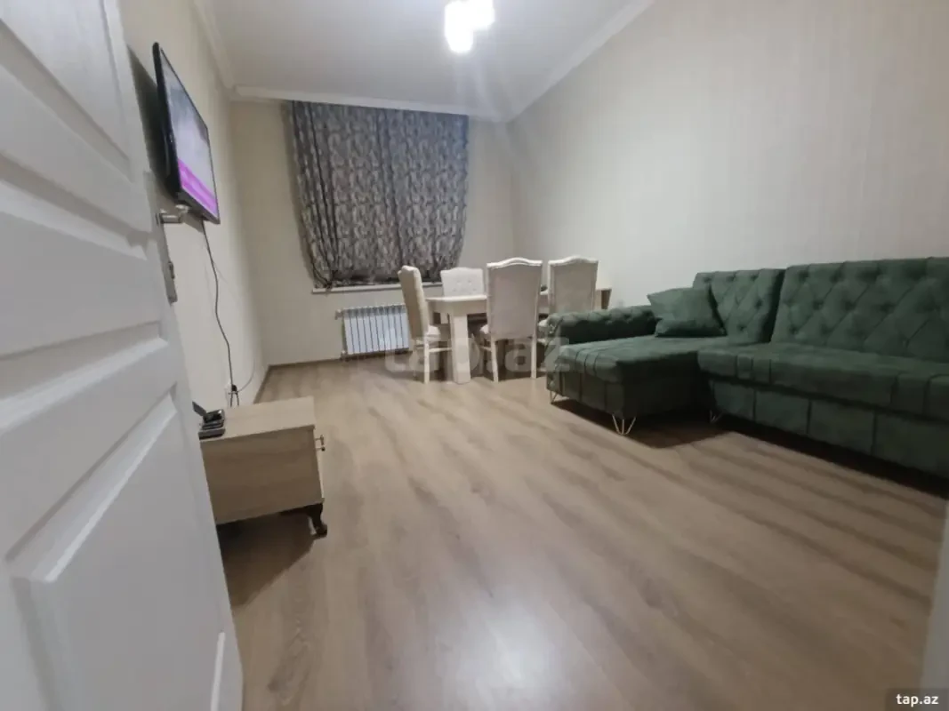 Kirayə verilir 2 otaqlı yeni tikili 70 m²