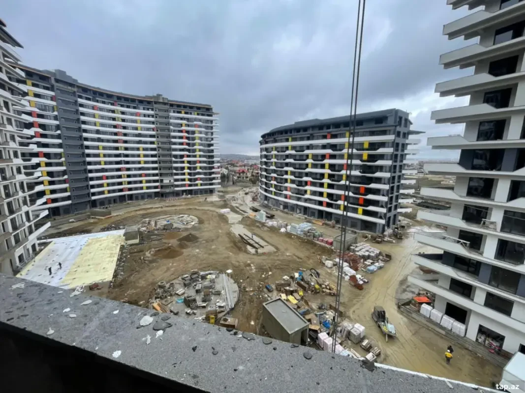 Satılır 2 otaqlı yeni tikili 73 m²