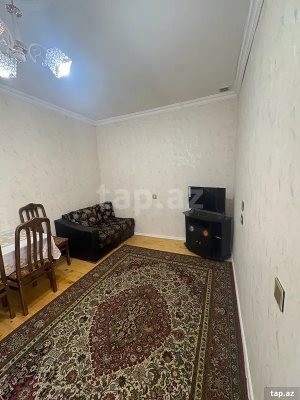 Kirayə verilir 2 otaqlı həyət evi 75 m²