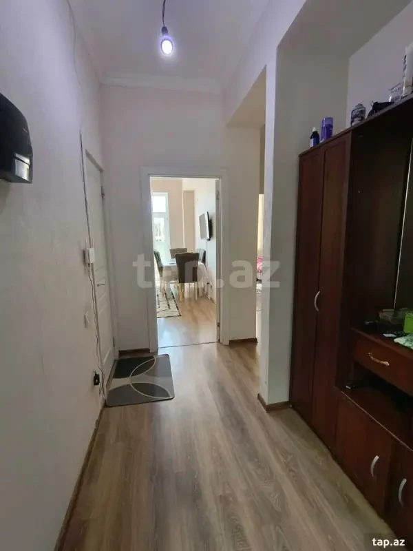 Satılır 3 otaqlı yeni tikili 73 m²