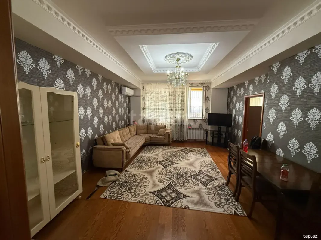 Kirayə verilir 2 otaqlı yeni tikili 95 m²