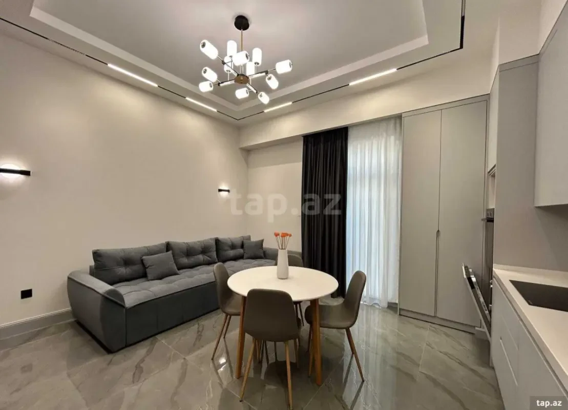 Kirayə verilir 2 otaqlı yeni tikili 65 m²