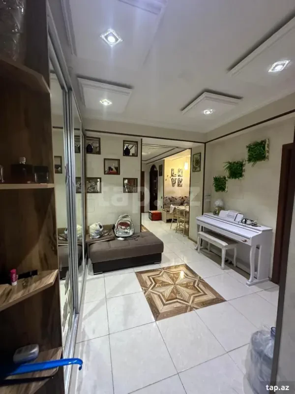 Satılır 3 otaqlı yeni tikili 107 m²