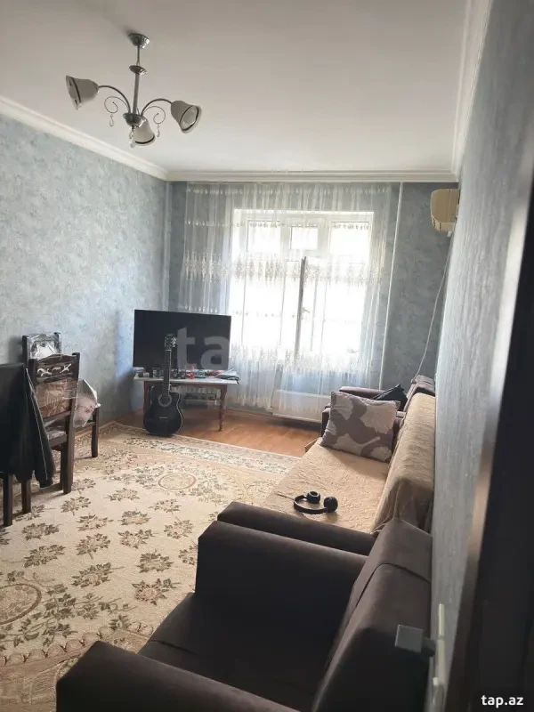Kirayə verilir 2 otaqlı yeni tikili 50 m²