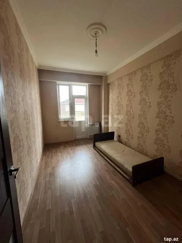 Kirayə verilir 3 otaqlı yeni tikili 83 m²