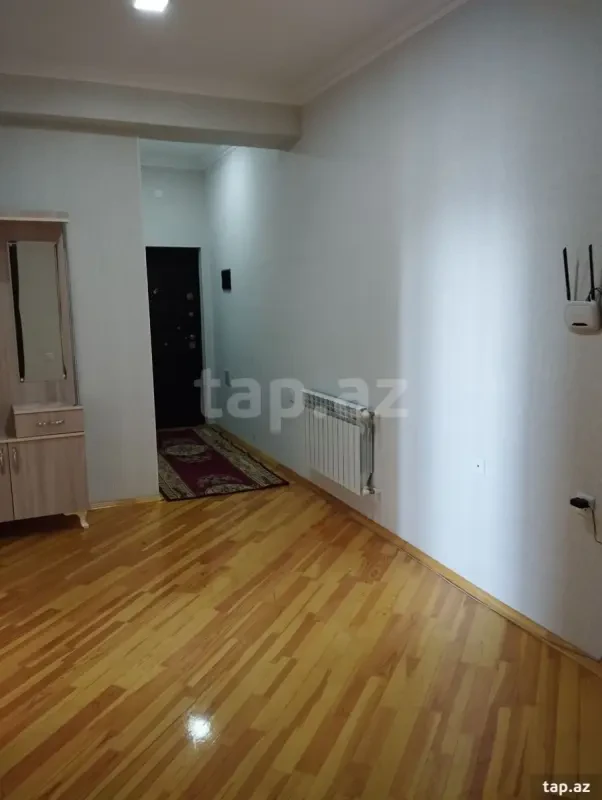 Kirayə verilir 2 otaqlı yeni tikili 80 m²