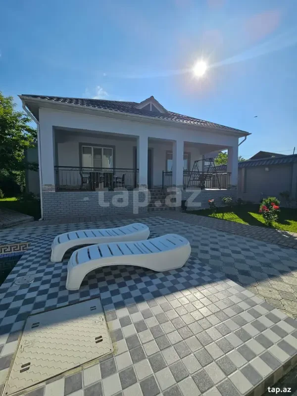 Kirayə verilir 3 otaqlı həyət evi 140 m²
