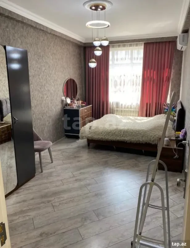 Satılır 3 otaqlı yeni tikili 72 m²