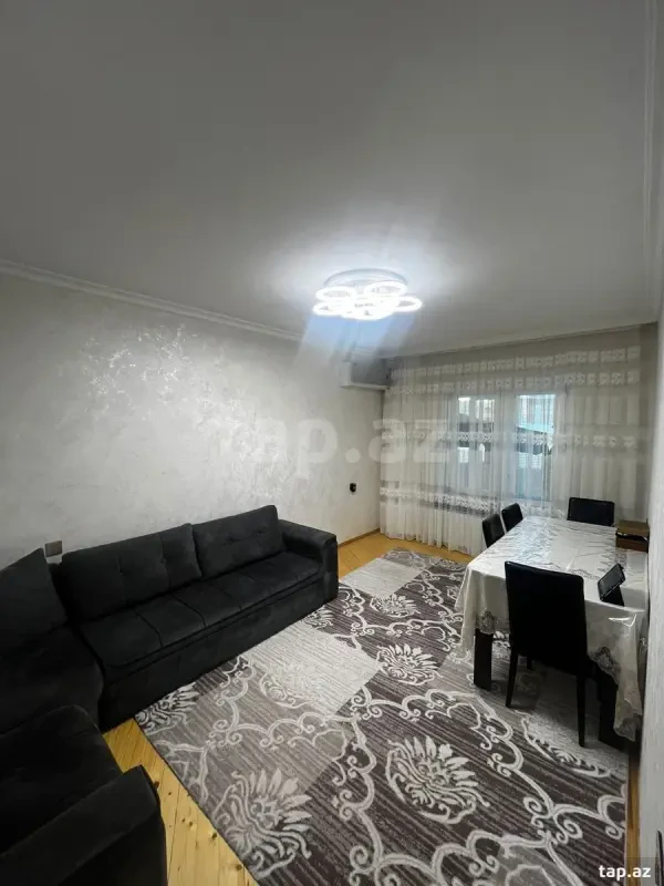 Satılır 4 otaqlı mənzil 120 m²