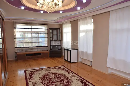 Kirayə verilir 6 otaqlı həyət evi 350 m² — Şəki 6 otaq 350.00 m²
