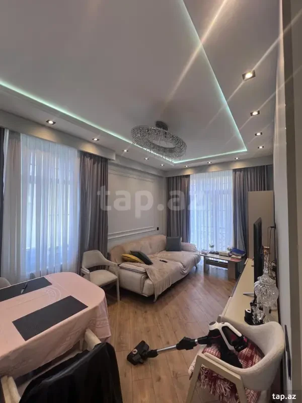 Satılır 3 otaqlı yeni tikili 69 m²
