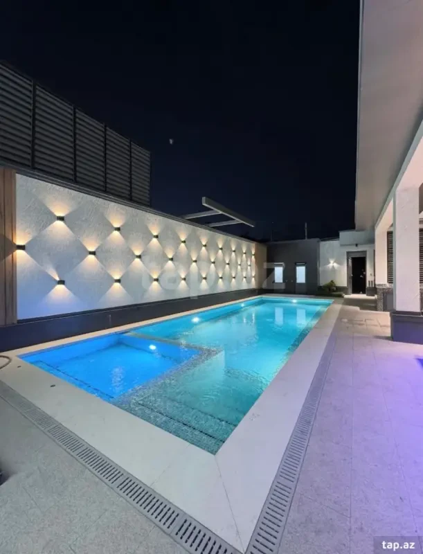 Kirayə verilir 6 otaqlı həyət evi 400 m²